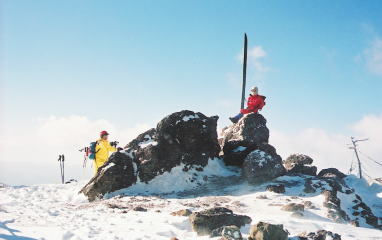 2001nantai4.jpg (15517 �o�C�g)
